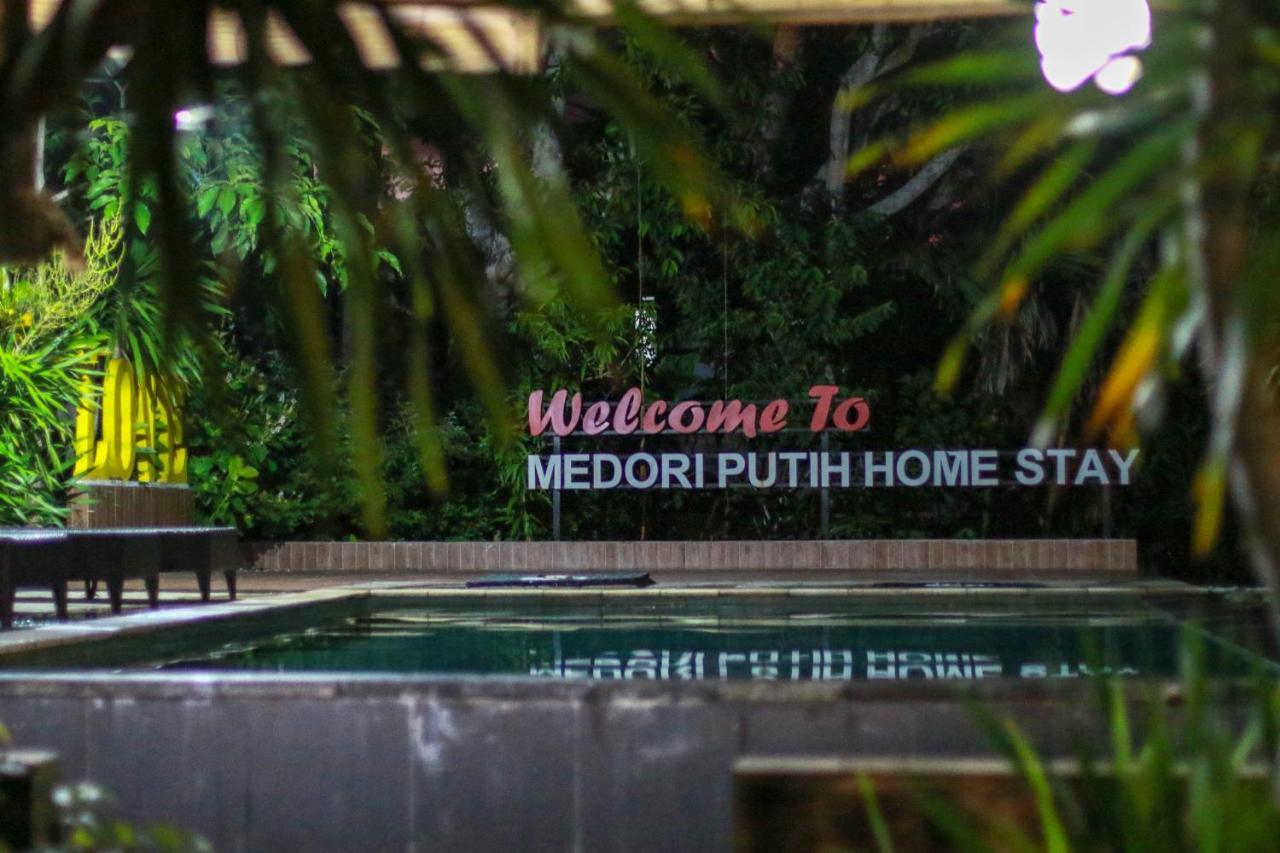 Medori Putih Homestay Uluwatu Exterior foto